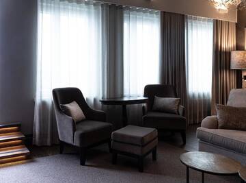 Фото номера Люкс «Лапланд» в пентхаусе с террасой Отель Lapland Hotels Bulevardi г. Хельсинки 6