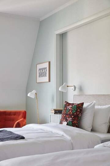 Фото номера Двухместный номер Companion с 2 отдельными кроватями Отель Hotel St. George Helsinki г. Хельсинки 2