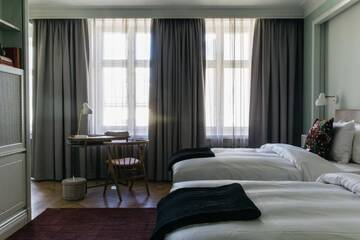 Фото номера Двухместный номер Companion с 2 отдельными кроватями Отель Hotel St. George Helsinki г. Хельсинки 3