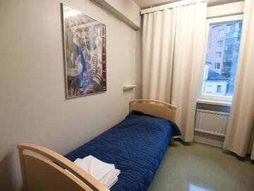Фото номера Бюджетный одноместный номер с общей ванной комнатой Хостелы Eurohostel г. Хельсинки 4