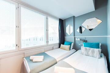 Фото номера Улучшенный номер-студио (для 2 взрослых) Апарт-отели Forenom Aparthotel Helsinki Kamppi - contactless check-in г. Хельсинки 2
