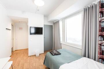 Фото номера Стандартный одноместный номер Апарт-отели Forenom Aparthotel Helsinki Herttoniemi г. Хельсинки 8