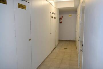 Фото номера Односпальная кровать в общем номере для женщин Отель Arkadia Hotel &amp; Hostel г. Хельсинки 5