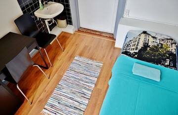 Фото номера Одноместный номер с общей ванной комнатой Хостелы Hostel Diana Park г. Хельсинки 2