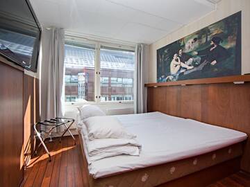 Фото номера Двухместный номер с 1 кроватью Отель Omena Hotel Helsinki City Centre г. Хельсинки 5