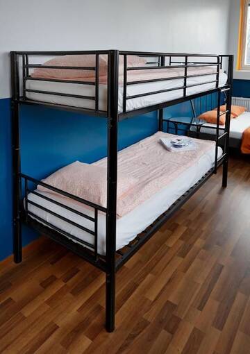 Фото номера Семейный номер с общей ванной комнатой Хостелы CheapSleep Hostel Helsinki г. Хельсинки 9