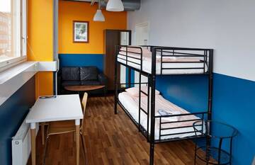 Фото номера Семейный номер с общей ванной комнатой Хостелы CheapSleep Hostel Helsinki г. Хельсинки 8