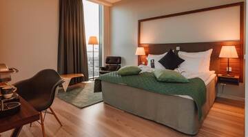 Фото номера Номер Делюкс с кроватью размера «king-size» Отель Clarion Hotel Helsinki г. Хельсинки 6