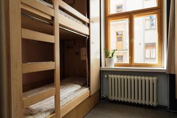 Фото номера Кровать в общем 8-местном номере для женщин Хостелы The Yard Hostel г. Хельсинки 5