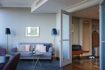 Фото номера Люкс Отель Original Sokos Hotel Vaakuna Helsinki г. Хельсинки 7