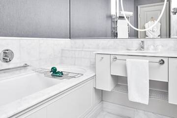 Фото номера Двухместный номер с 1 кроватью Отель Hotel Kämp г. Хельсинки 11