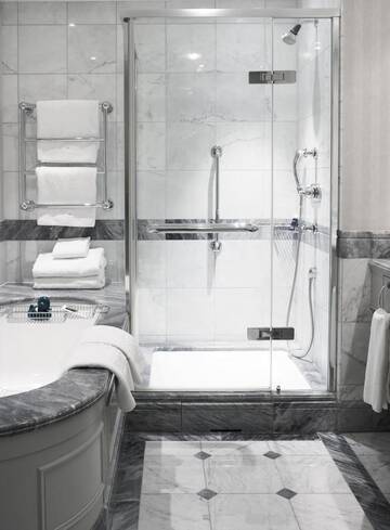 Фото номера Двухместный номер с 1 кроватью Отель Hotel Kämp г. Хельсинки 5
