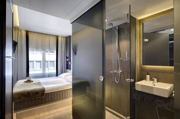 Фото номера Двухместный номер &quot;GLO Смарт&quot; Отель GLO Hotel Art г. Хельсинки 3