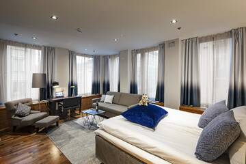 Фото номера Двухместный люкс GLO с 1 кроватью Отель GLO Hotel Kluuvi г. Хельсинки 4