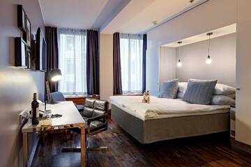 Фото номера Двухместный номер с 1 кроватью Отель GLO Hotel Kluuvi г. Хельсинки 3