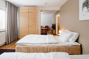 Фото номера Апартаменты с 2 спальнями Отель Hotel Rantapuisto г. Хельсинки 2