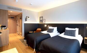 Фото номера Номер Делюкс Отель Holiday Inn Helsinki - Expo г. Хельсинки 3