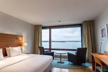 Фото Отель Hilton Helsinki Kalastajatorppa г. Хельсинки 3