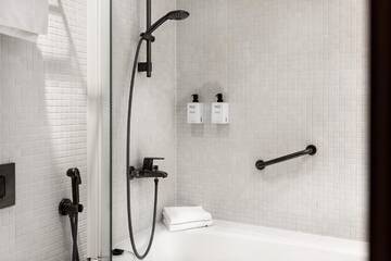 Фото номера Стандартный двухместный номер с 2 отдельными кроватями Отель Scandic Simonkenttä г. Хельсинки 3