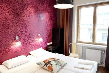Фото номера Стандартный двухместный номер с 2 отдельными кроватями Отель Hotel Finn г. Хельсинки 7