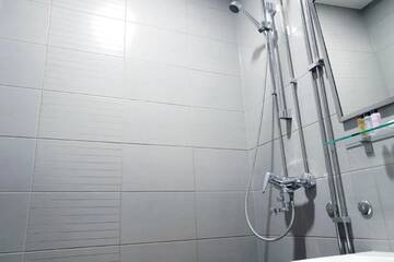 Фото номера Стандартный трехместный номер Отель Hotel Finn г. Хельсинки 3