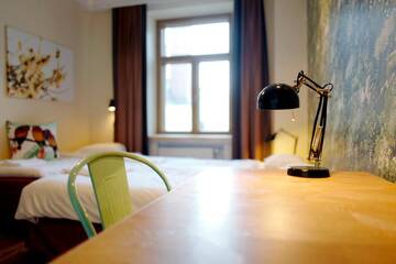 Фото номера Стандартный трехместный номер Отель Hotel Finn г. Хельсинки 8
