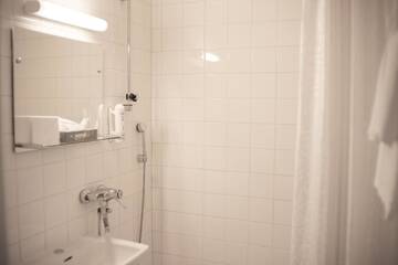 Фото номера Трехместный номер Отель Hotel Arthur г. Хельсинки 3