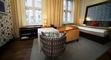 Фото номера Номер «Дизайр» с кроватью размера «king-size» Отель Hotel Klaus K г. Хельсинки 4