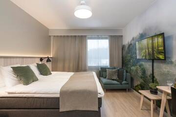 Фото номера Улучшенный номер с кроватью размера «queen-size» Отель Hotel Haaga Central Park г. Хельсинки 8